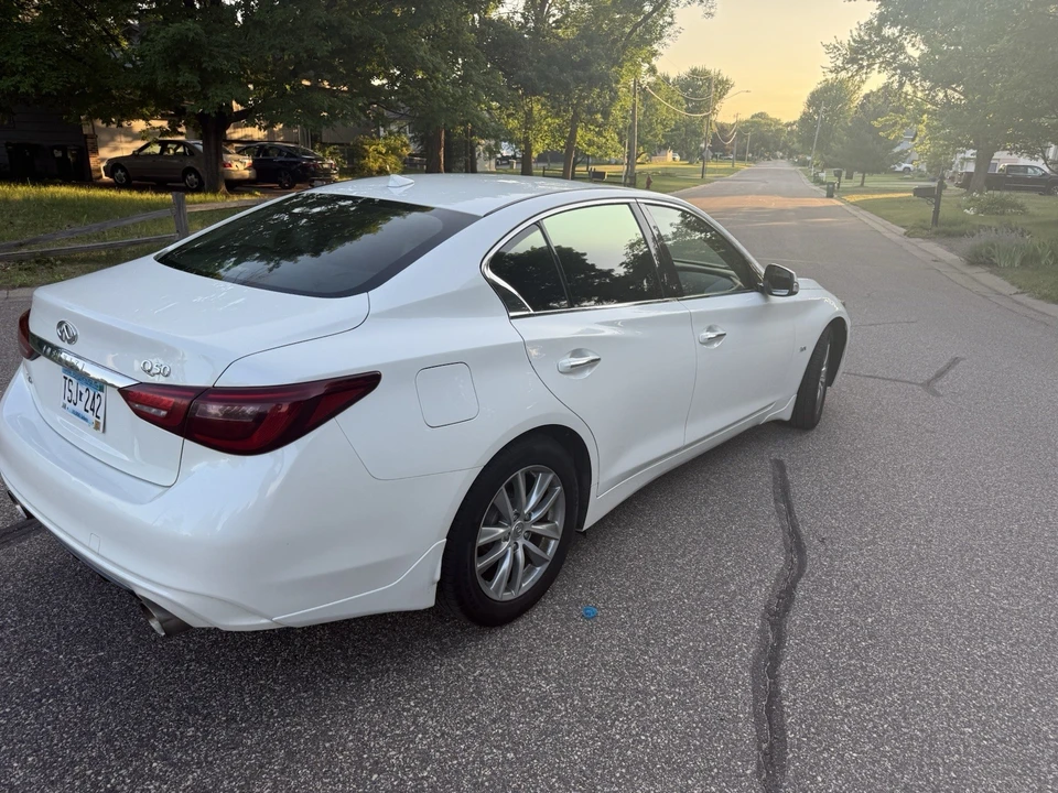 2018 Infiniti Q50 - Image 5 of 12
