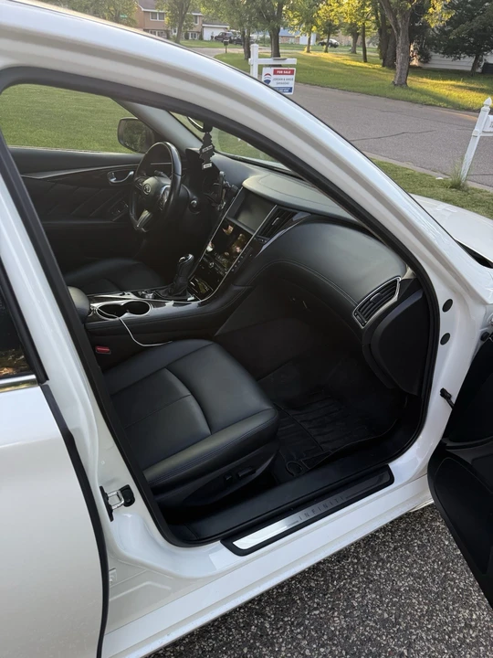 2018 Infiniti Q50 - Image 7 of 12