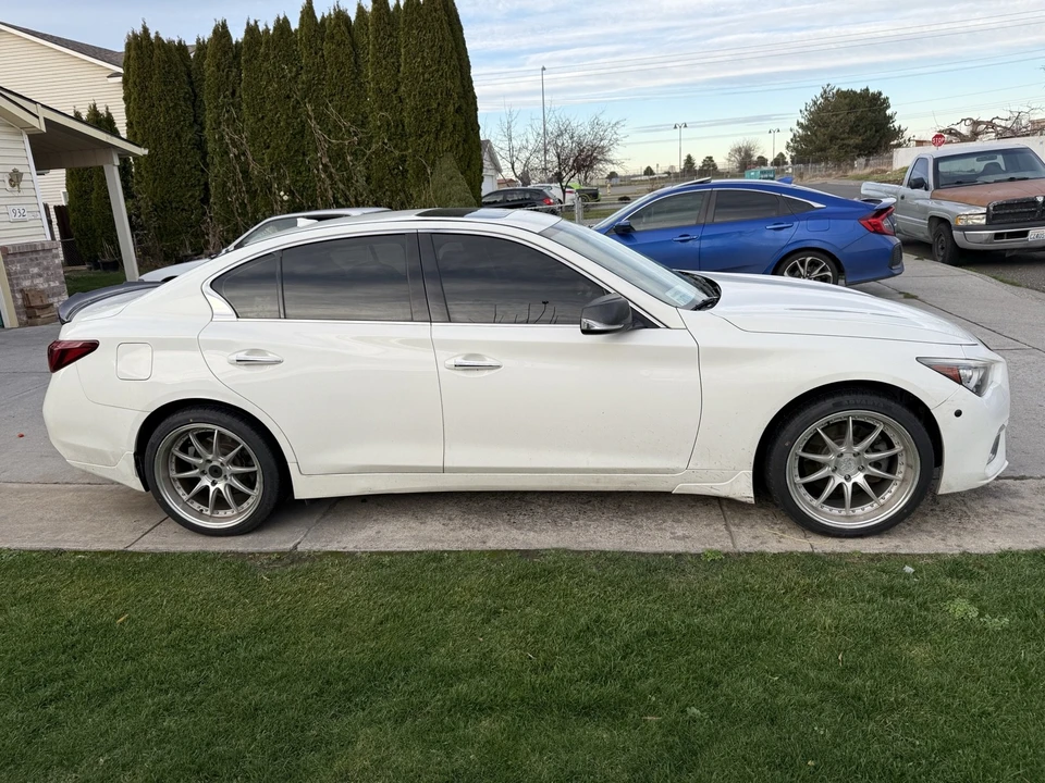 2018 Infiniti Q50 - Image 4 of 19