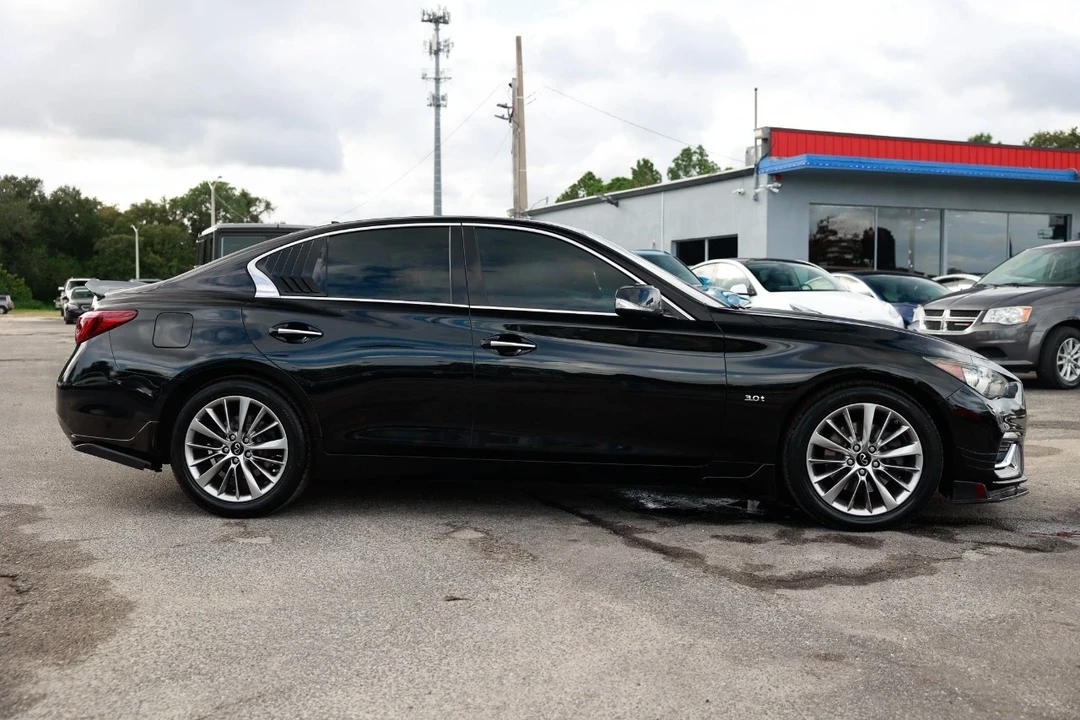 2018 Infiniti Q50 - Image 13 of 21