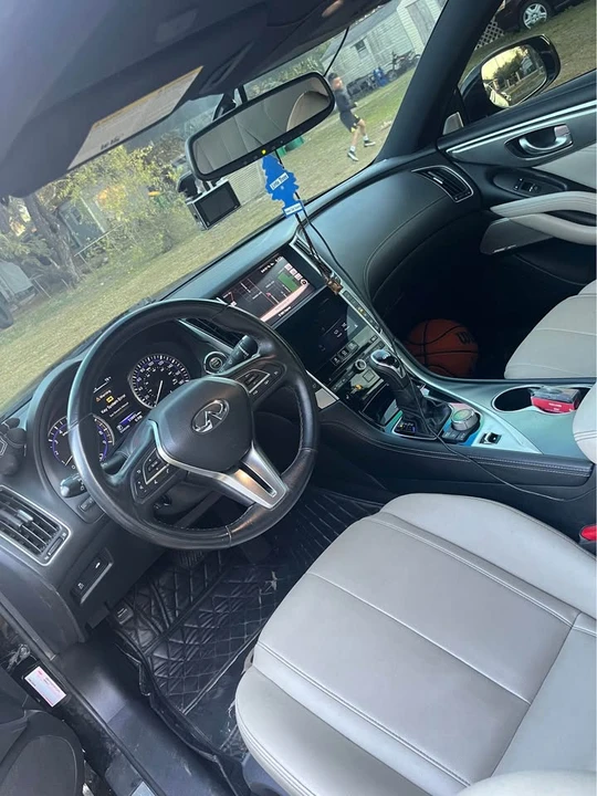 2018 Infiniti Q60 - Image 3 of 8