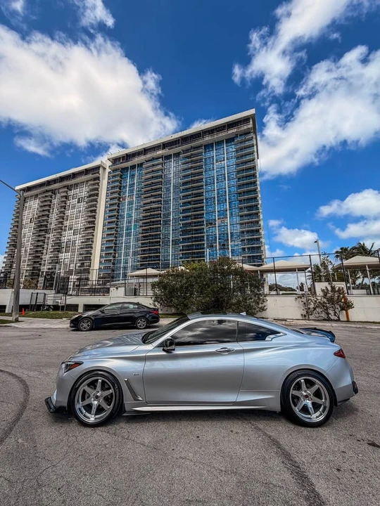 2018 Infiniti Q60 - Image 2 of 9