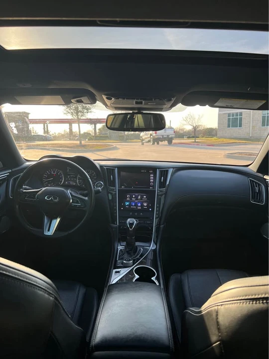 2018 Infiniti Q60 - Image 12 of 16