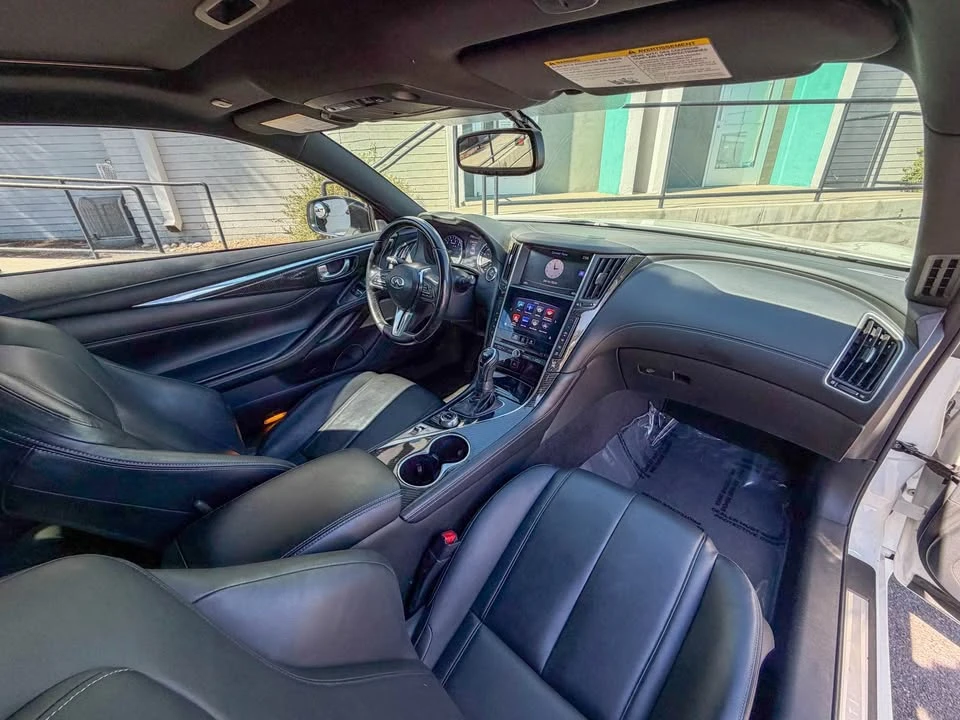 2018 Infiniti Q60 - Image 15 of 18