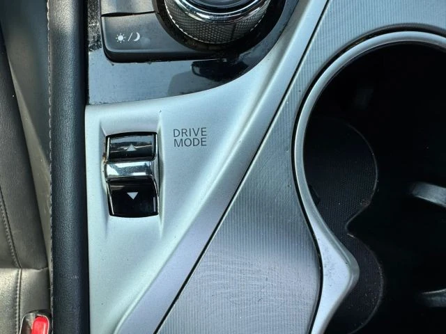2018 Infiniti Q60 - Image 25 of 31