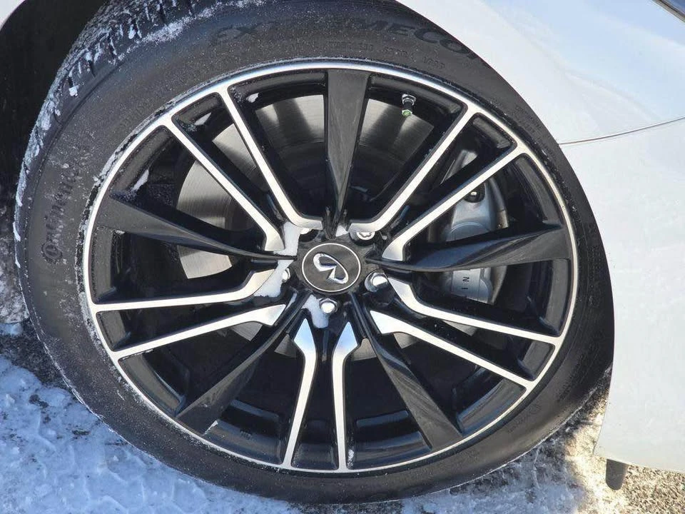 2018 Infiniti Q60 - Image 11 of 20