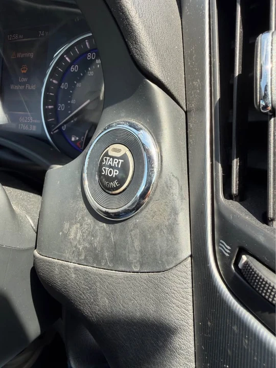 2018 Infiniti Q60 - Image 12 of 14
