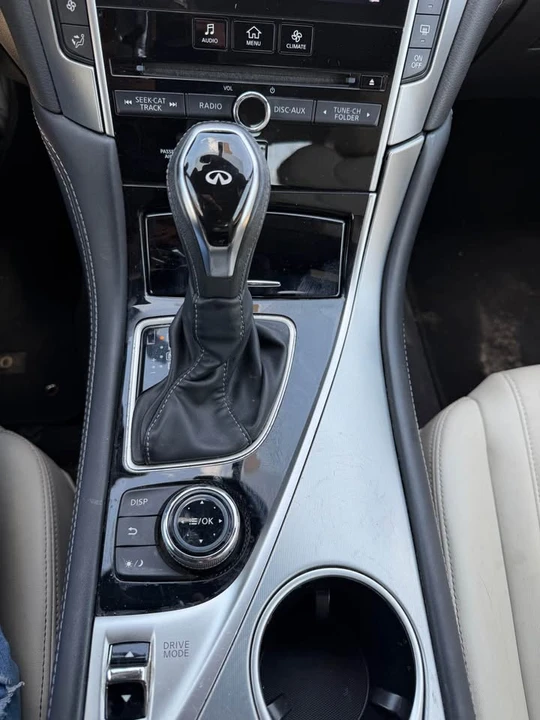 2018 Infiniti Q60 - Image 14 of 14