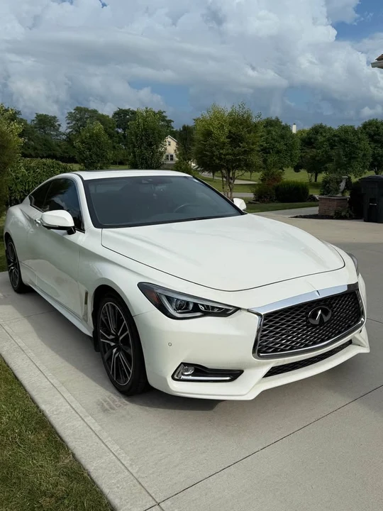 2018 Infiniti Q60 - Image 2 of 13