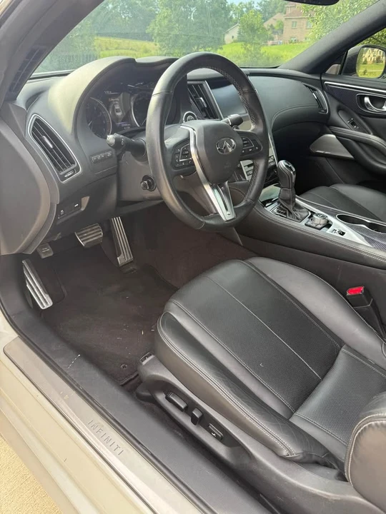 2018 Infiniti Q60 - Image 9 of 13