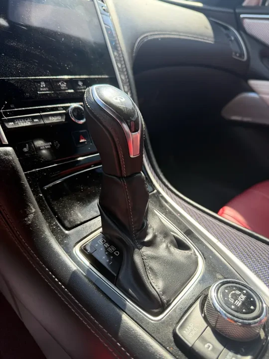 2018 Infiniti Q60 - Image 15 of 18