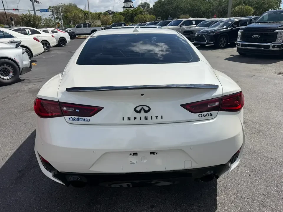 2018 Infiniti Q60 - Image 3 of 18