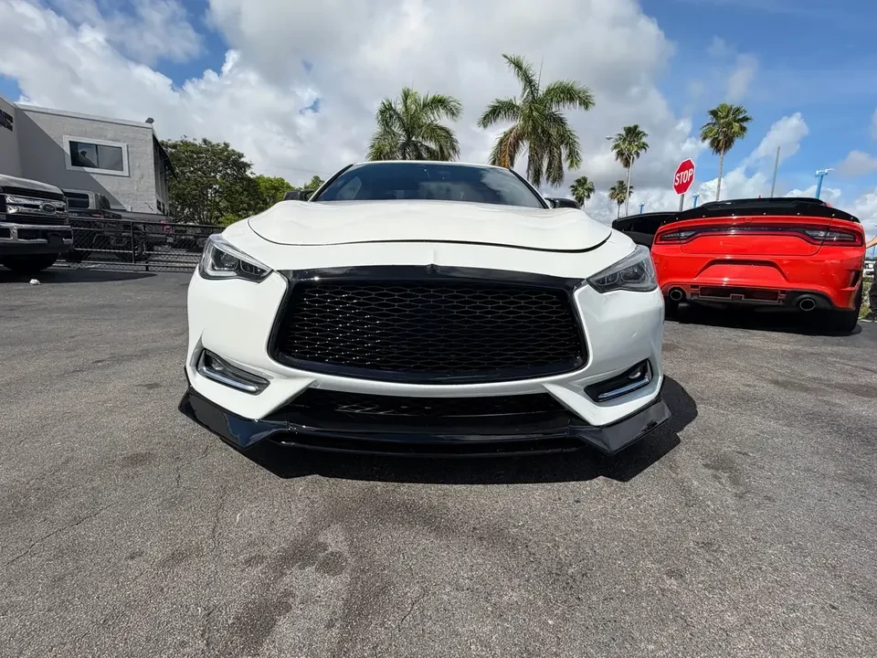 2018 Infiniti Q60 - Image 8 of 18