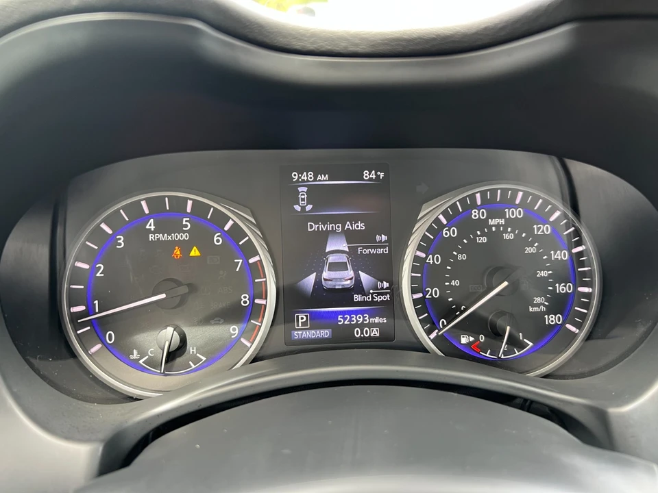 2018 Infiniti Q60 - Image 20 of 26