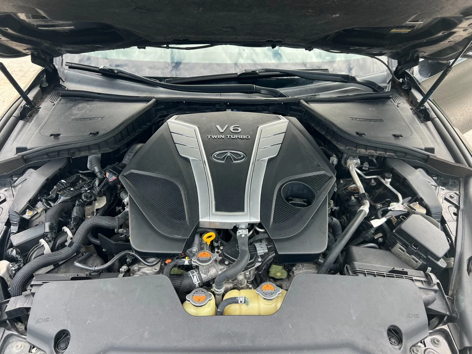 2018 Infiniti Q60 - Image 11 of 26