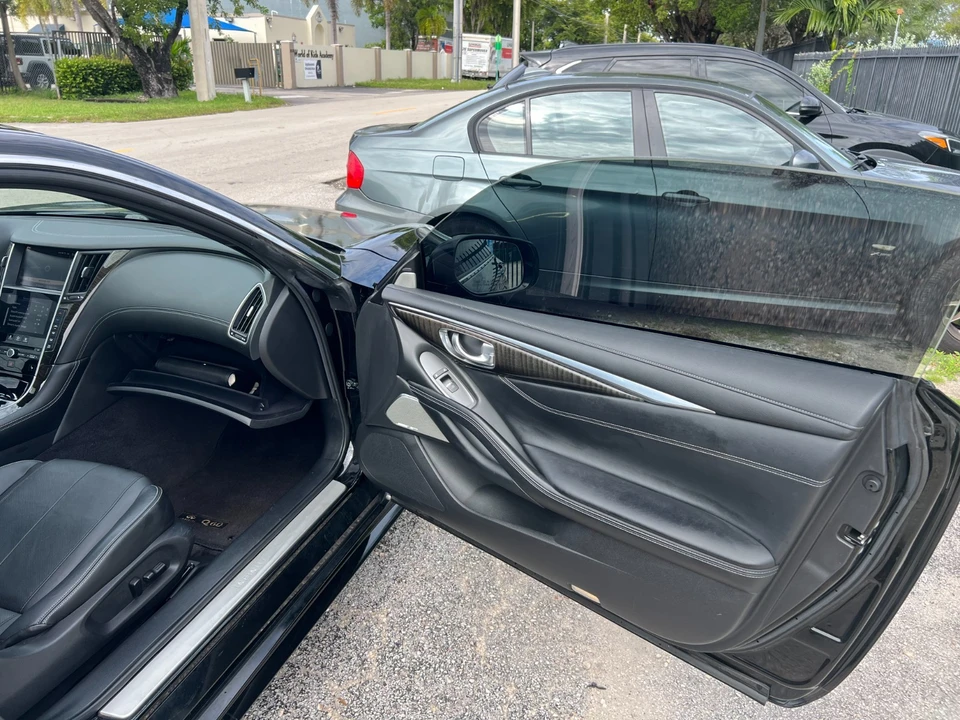 2018 Infiniti Q60 - Image 18 of 26