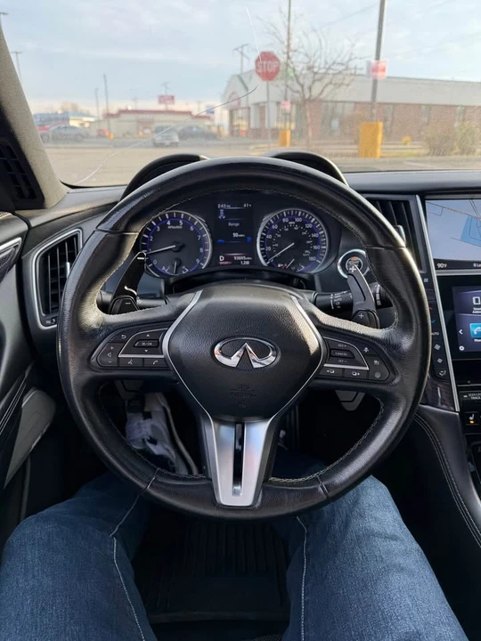 2018 Infiniti Q60 - Image 8 of 9
