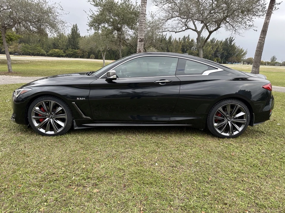 2018 Infiniti Q60 Red Sport 400 - Image 5 of 19
