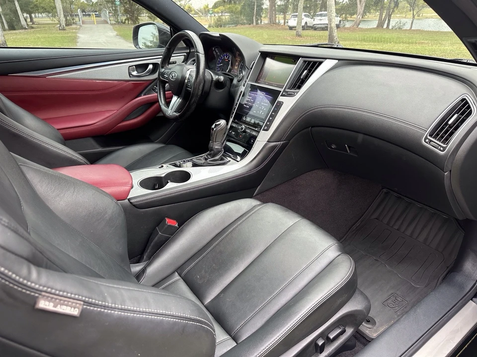2018 Infiniti Q60 Red Sport 400 - Image 15 of 19