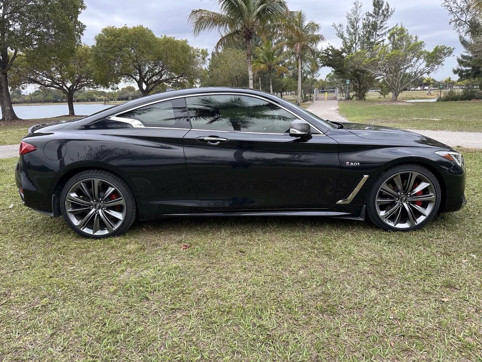 2018 Infiniti Q60 Red Sport 400 - Image 9 of 19