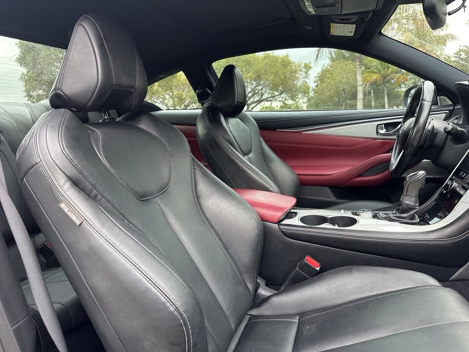 2018 Infiniti Q60 Red Sport 400 - Image 16 of 19