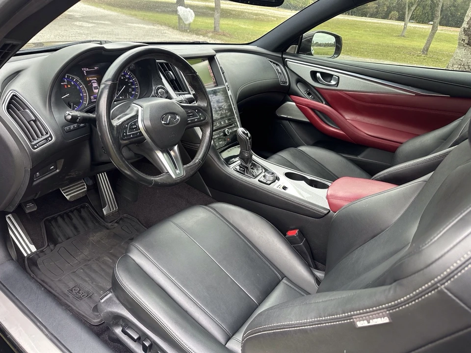 2018 Infiniti Q60 Red Sport 400 - Image 11 of 19