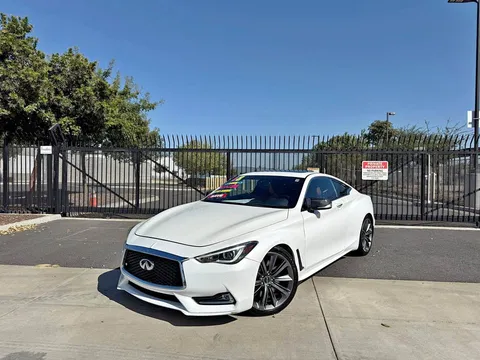 2018 Infiniti Q60 Red Sport 400 Coupe 2D
