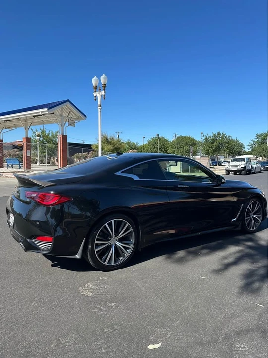 2018 Infiniti Q60 - Image 4 of 8