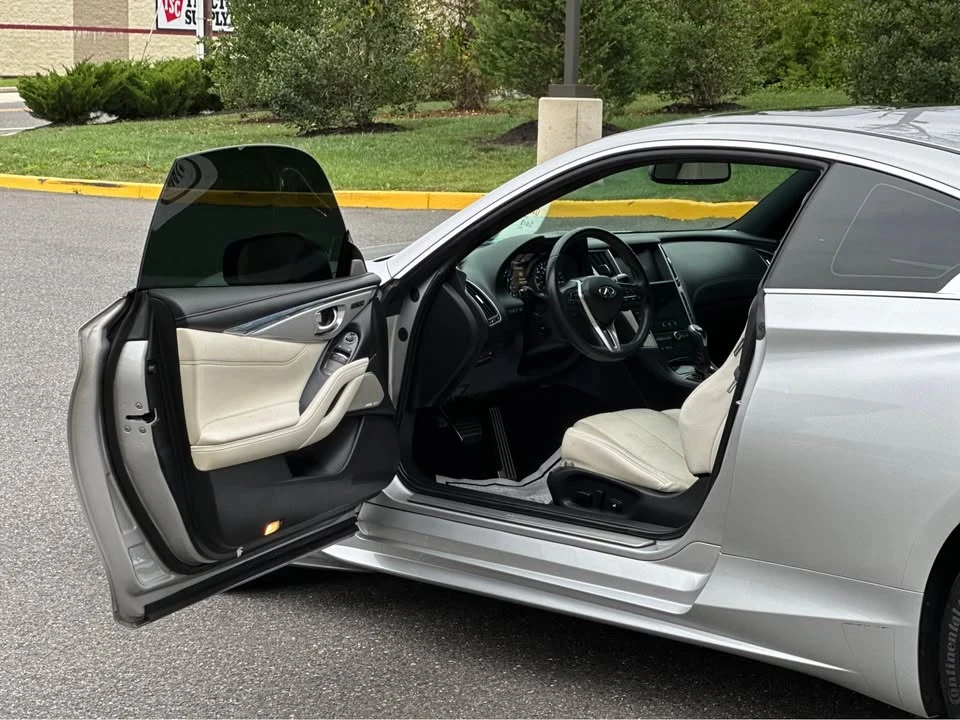 2018 Infiniti Q60 - Image 13 of 20