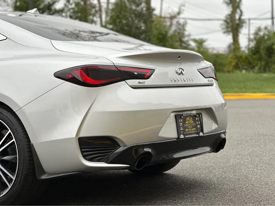 2018 Infiniti Q60 - Image 10 of 20