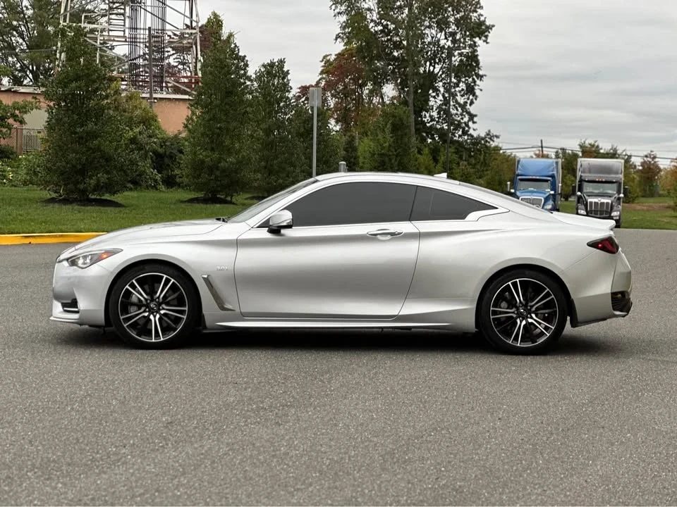 2018 Infiniti Q60 - Image 9 of 20
