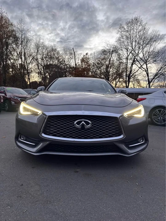 2018 Infiniti Q60 - Image 17 of 20