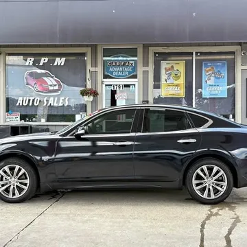 2018 Infiniti Q70