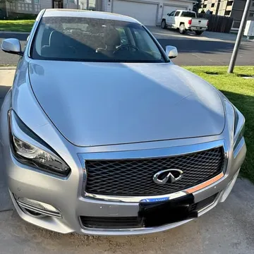 2018 Infiniti Q70L Red Sport AWD