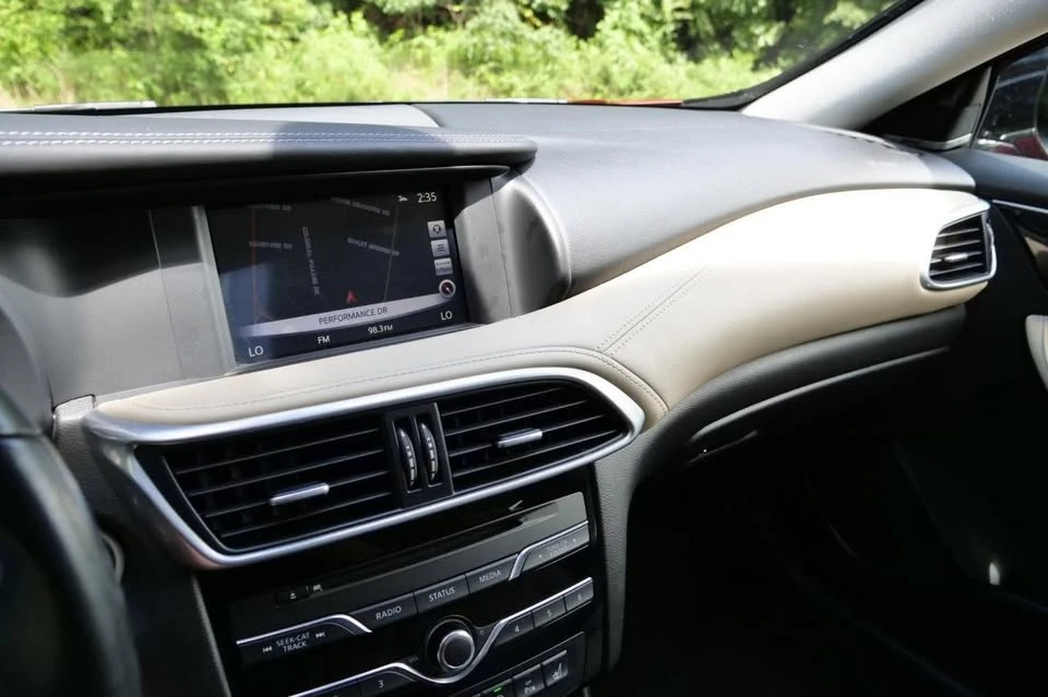 2018 Infiniti QX30 - Image 5 of 20