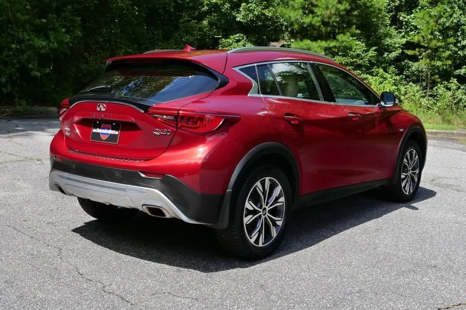 2018 Infiniti QX30 - Image 19 of 20