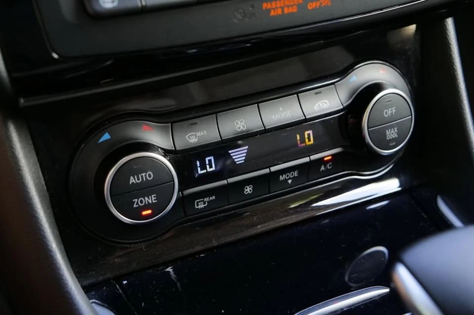 2018 Infiniti QX30 - Image 10 of 20