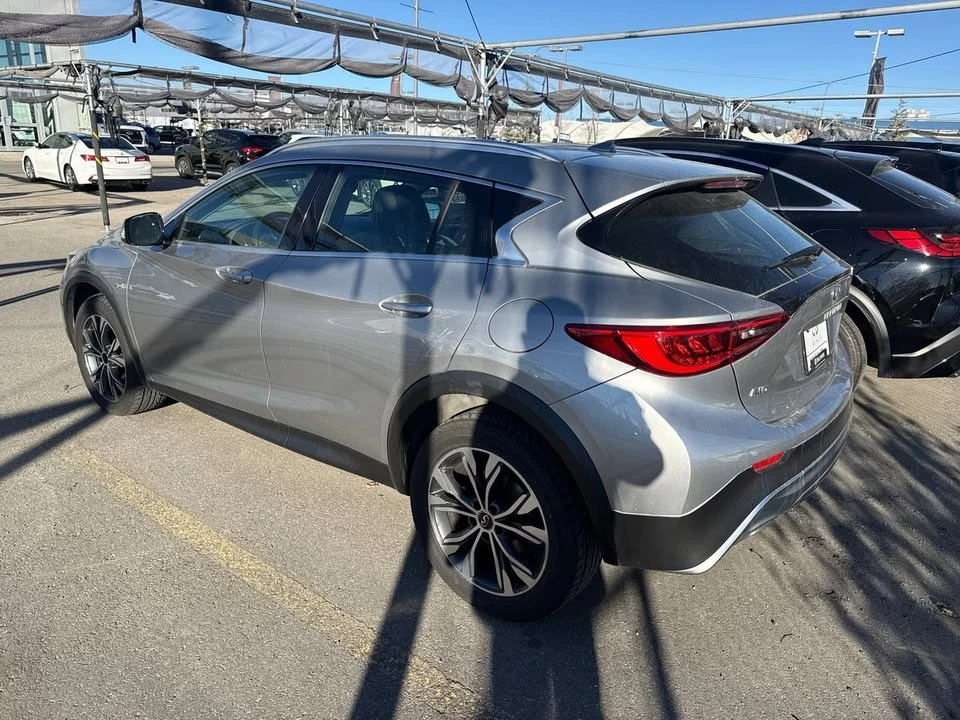 2018 Infiniti QX30 - Image 2 of 2