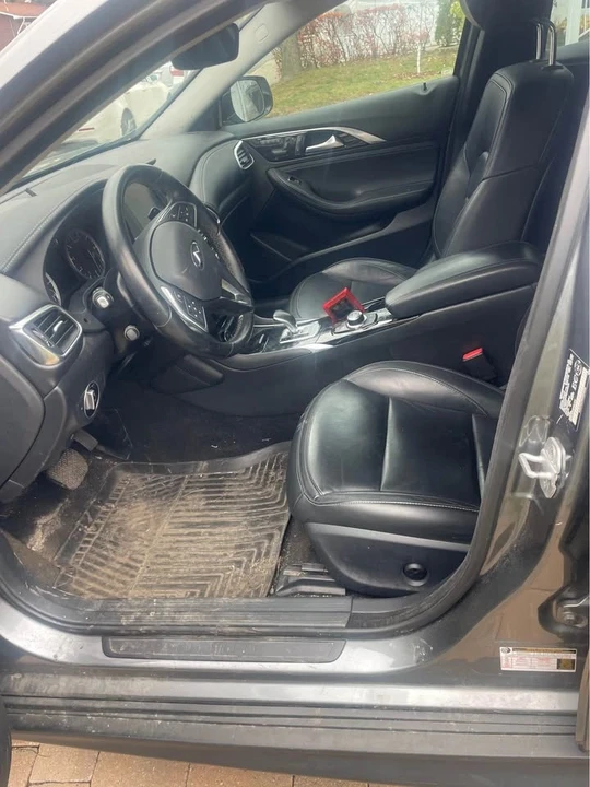 2018 Infiniti QX30 - Image 2 of 8