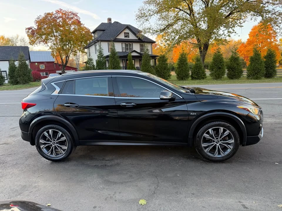 2018 Infiniti QX30 - Image 8 of 19