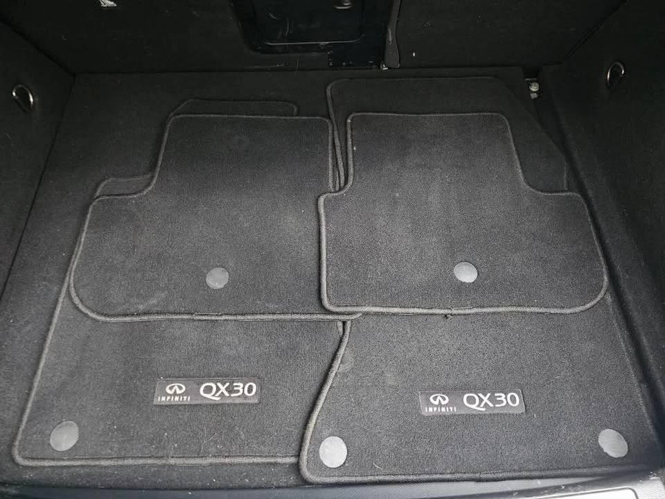 2018 Infiniti QX30 - Image 15 of 16