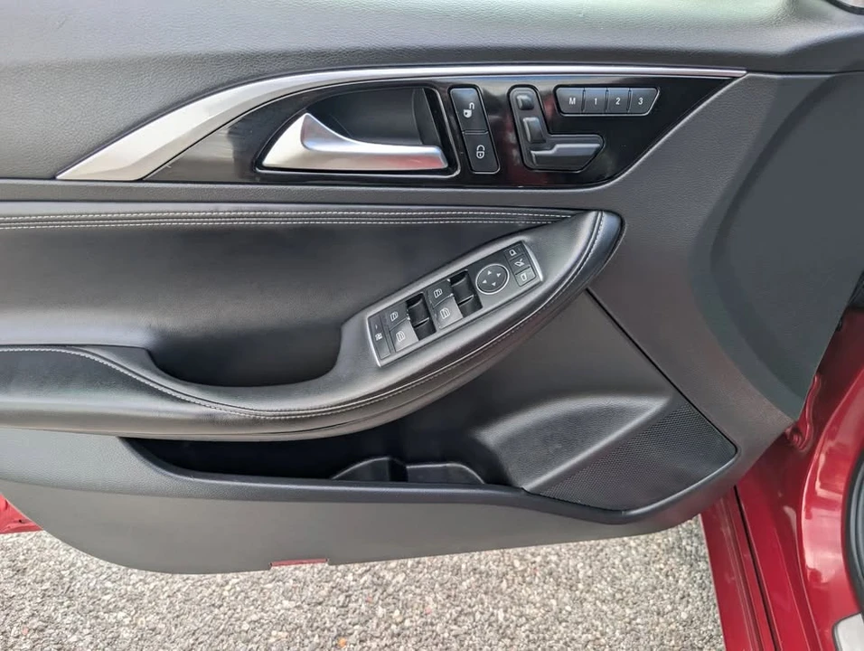 2018 Infiniti QX30 - Image 12 of 20