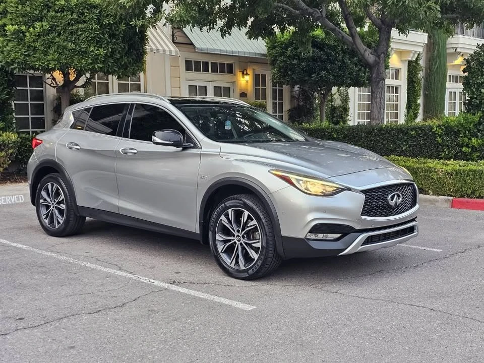 2018 Infiniti QX30 - Image 2 of 16
