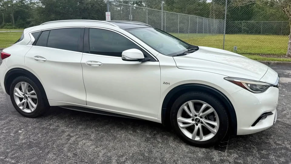 2018 Infiniti QX30 - Image 8 of 17
