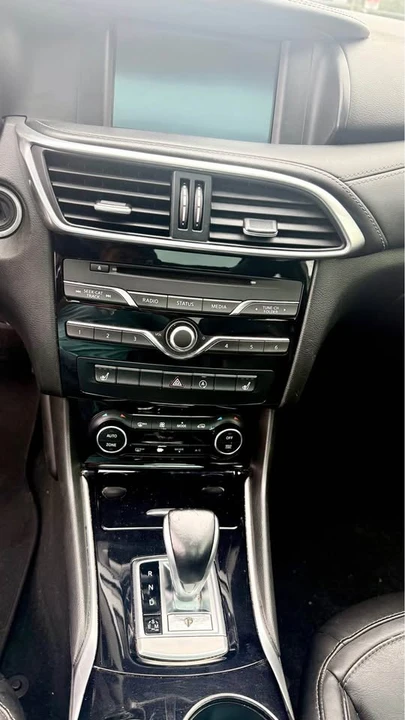 2018 Infiniti QX30 - Image 15 of 17