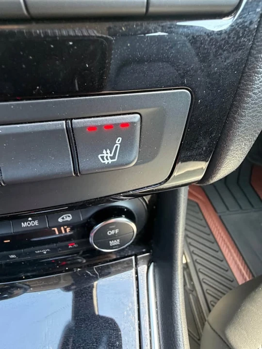 2018 Infiniti QX30 - Image 14 of 15
