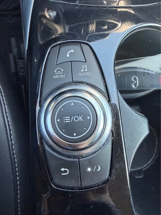 2018 Infiniti QX30 - Image 10 of 15