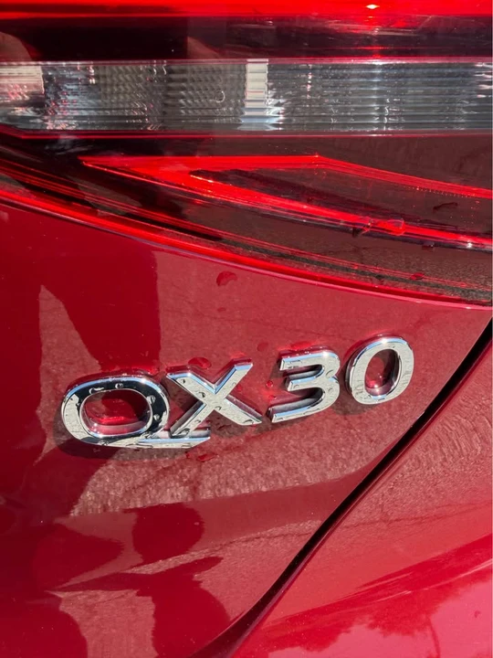2018 Infiniti QX30 - Image 5 of 15