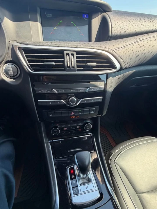 2018 Infiniti QX30 - Image 15 of 15