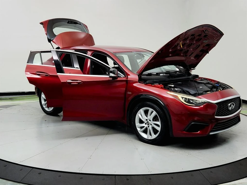 2018 Infiniti QX30 - Image 10 of 12